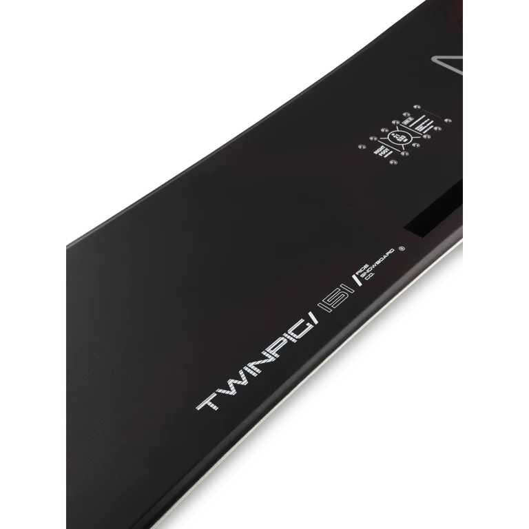 2027 Twinpig Snowboard - Image 4