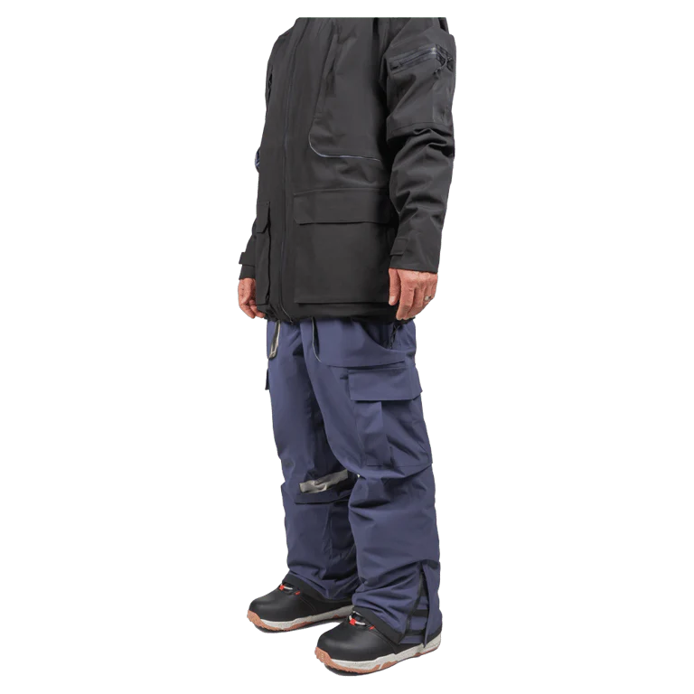 2L Patrol Cargo Snowboard Pants - Image 17