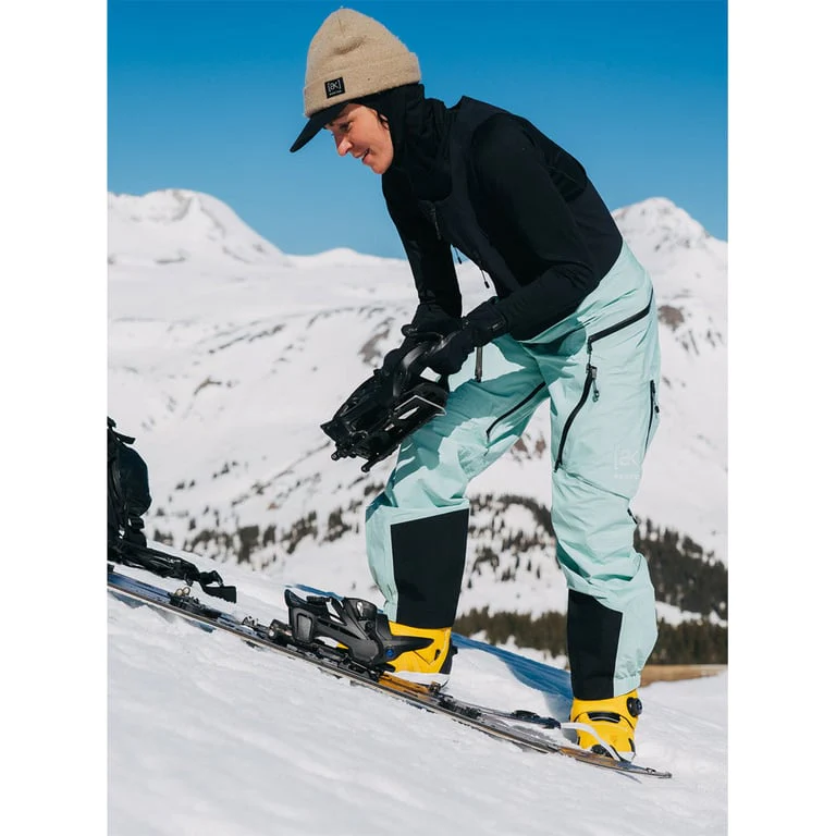 AK Kalausi C-Knit Gore-Tex 3L Bib Snowboard Pants - Womens - Image 7