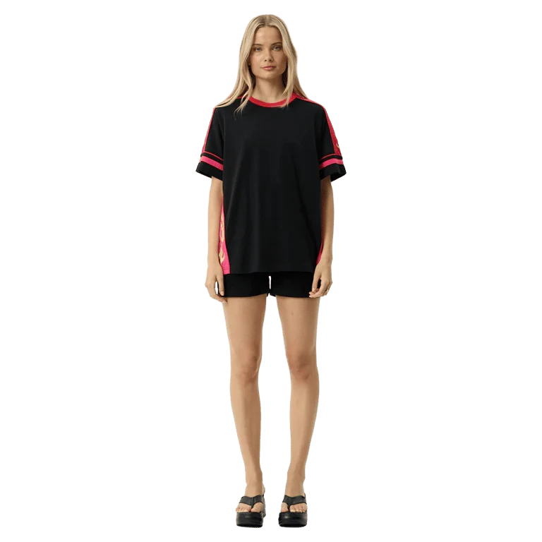 Dolphin Derby Oversized Tee - Womens