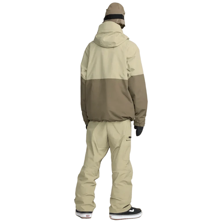 L Gore-Tex Snowboard Jacket - Image 6