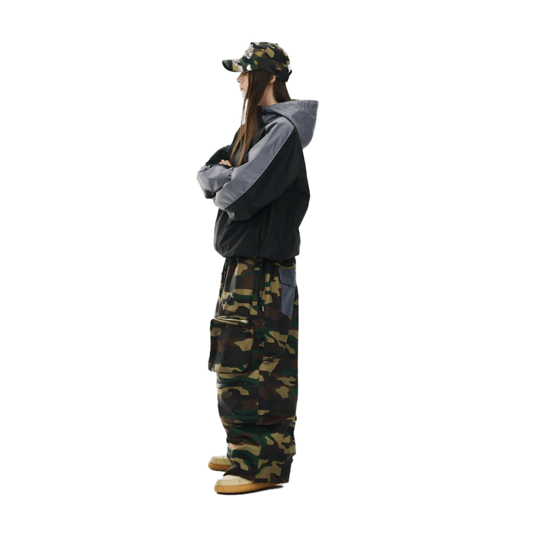 Light Weight Reflective Line Hooded Snowboard Jacket - Image 21