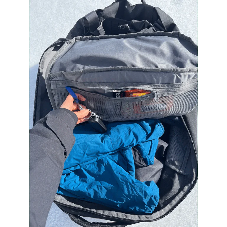 Multipath 90L Large Duffel Bag - Image 4