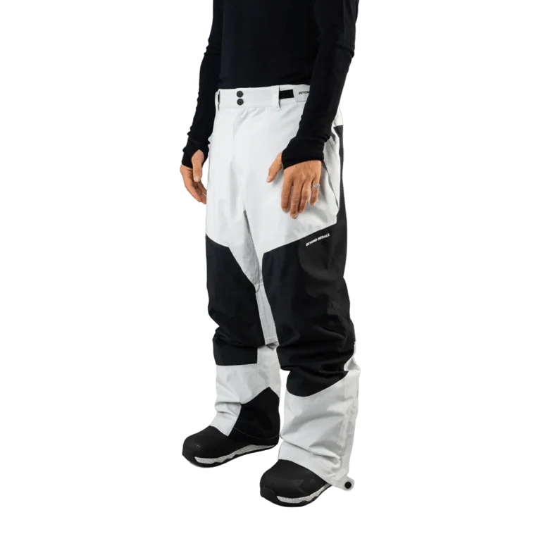 Beyond Medals Zip 2L Snowboard Pants - Image 11